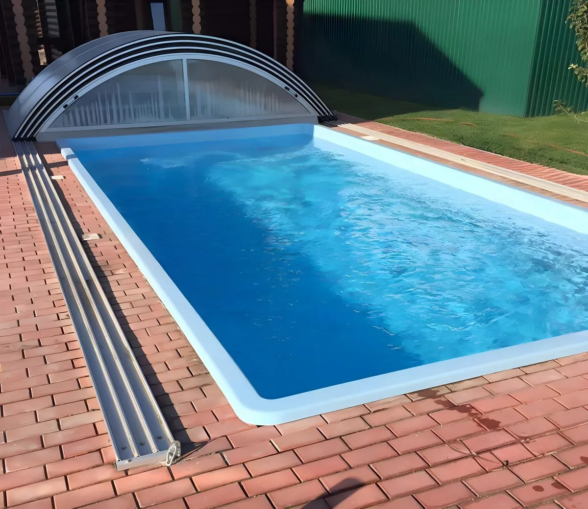 Laguna 7 — вечернее освещение в Ярославле